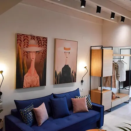 Queen Stella Luxury Homes Апартаменты