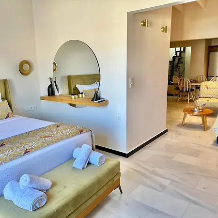 Queen Stella Luxury Homes Апартаменты